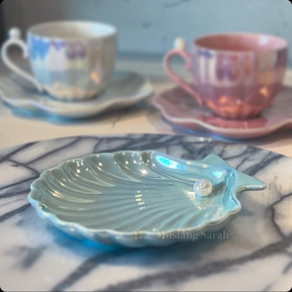 Iridescent Mermaid Sea Shell Pearl Scallop Teal Dessert Plate Jewelry Tray